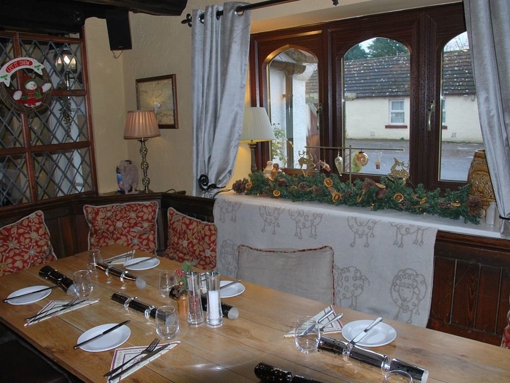 The Golden Fleece Inn Карлайл Экстерьер фото